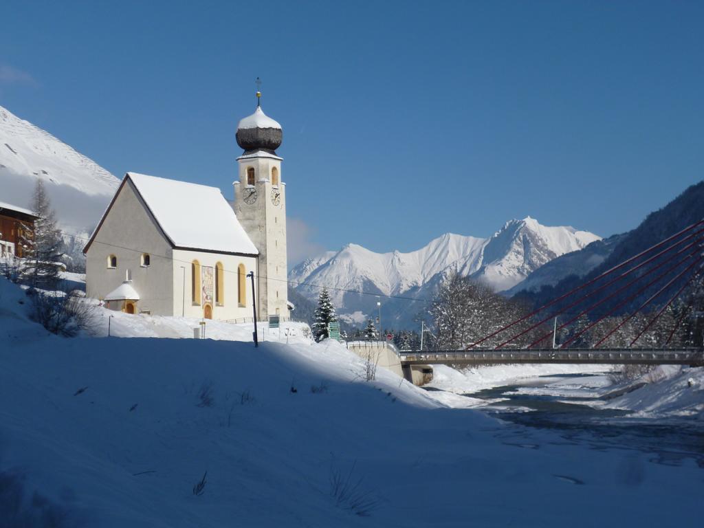 Adlernest Lechtal Villa Bach  Rum bild